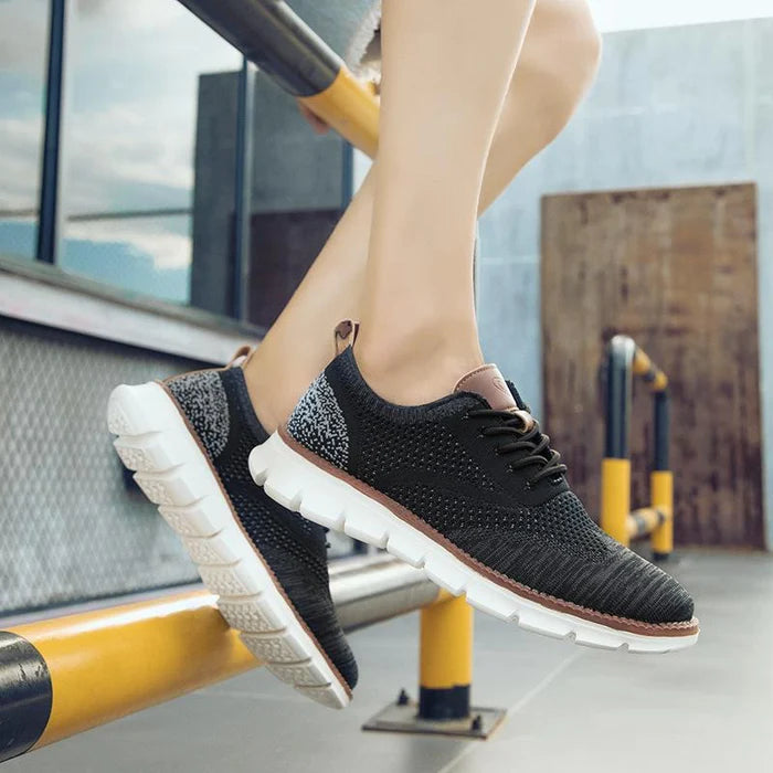 AIR WALKER Knitted Sneakers