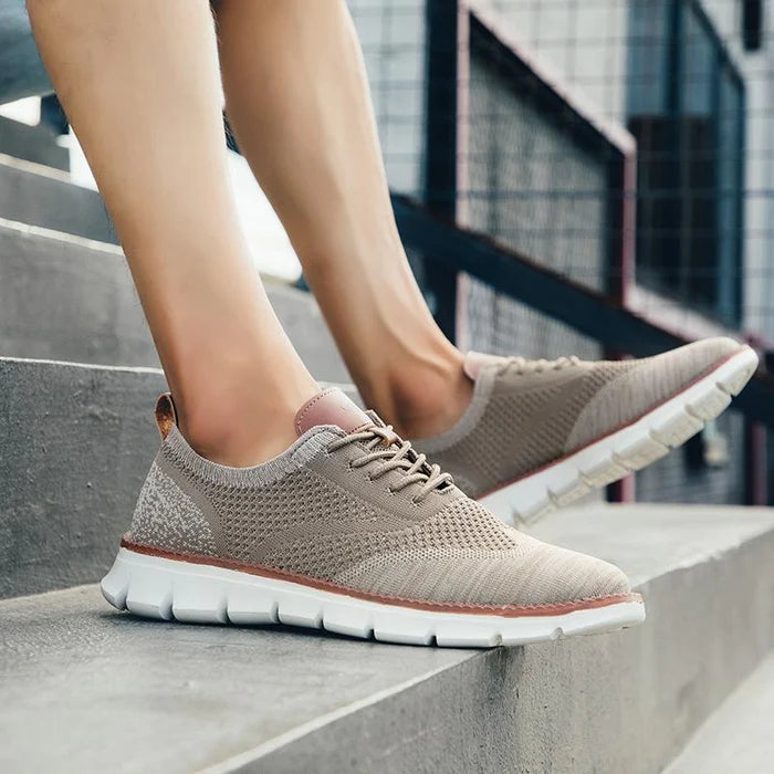 AIR WALKER Knitted Sneakers