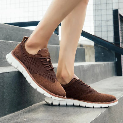 AIR WALKER Knitted Sneakers